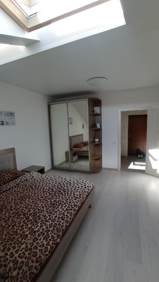 Appartamento Apartament Buk Rivne Esterno foto